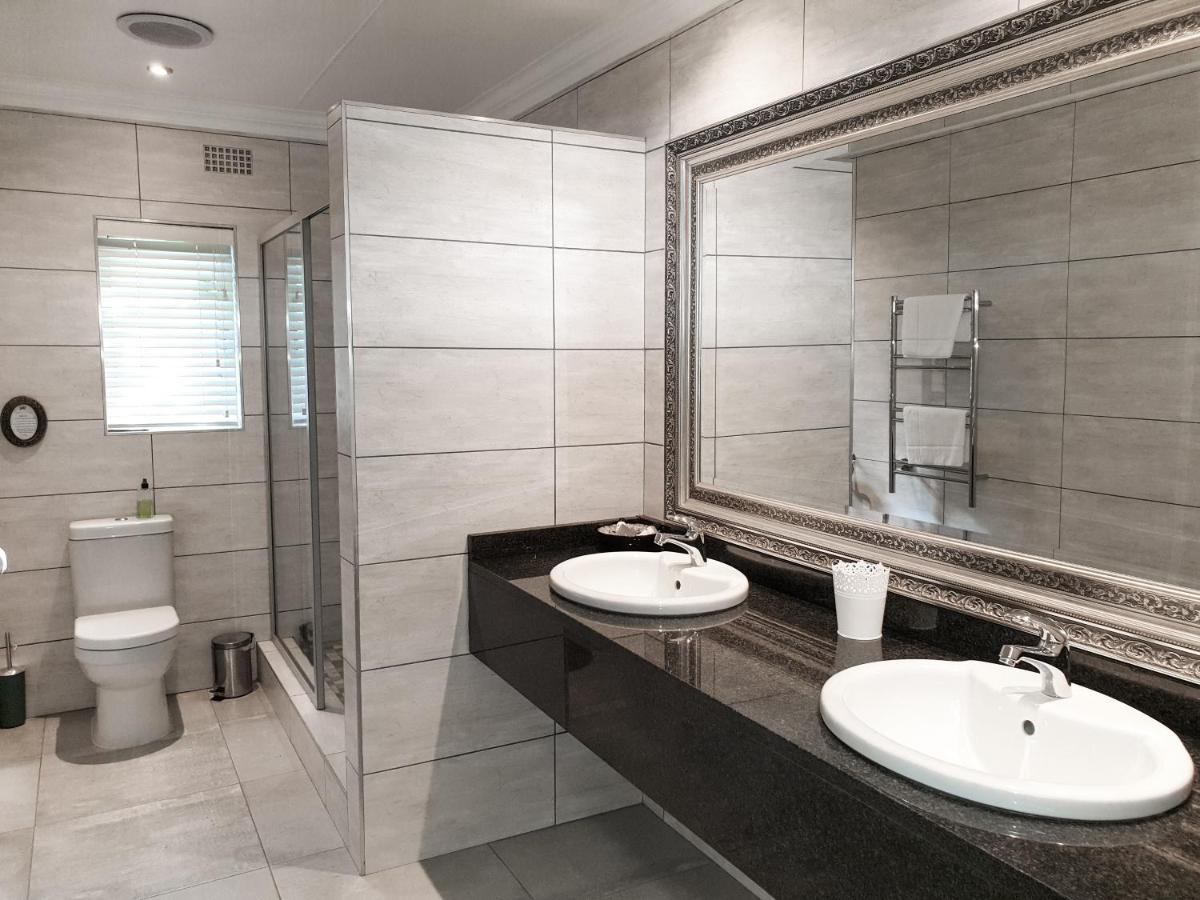 Elephant Country Guest House The Crags Екстер'єр фото