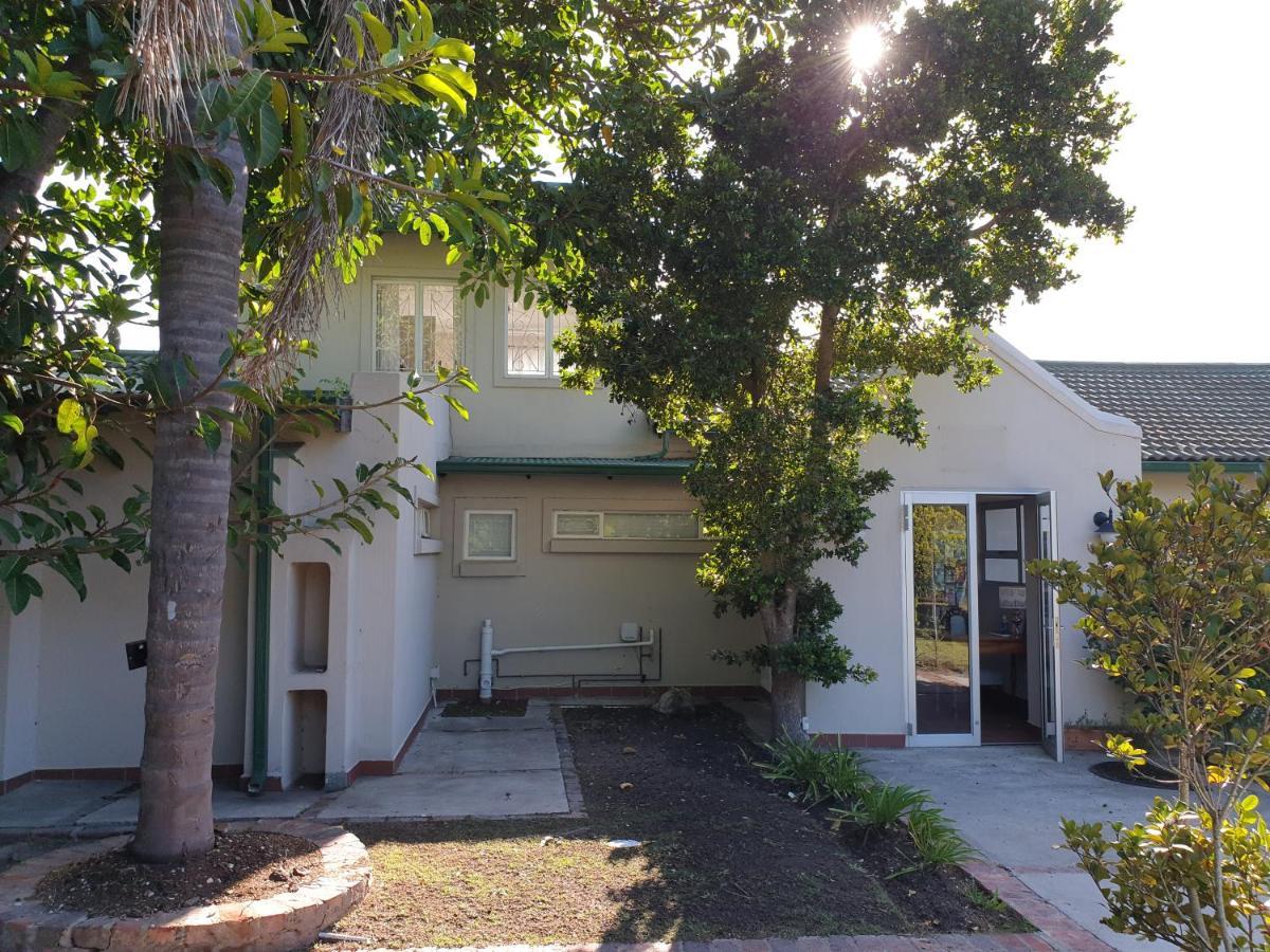 Elephant Country Guest House The Crags Екстер'єр фото